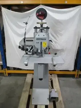 Hohner Economy 25/40 — Brošiūravimo mašinos — naudotas parduodama | 123Machinery