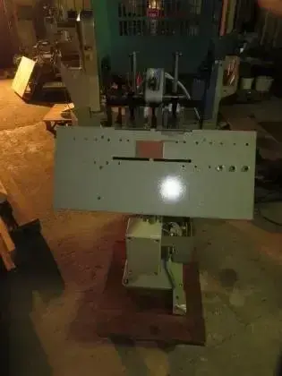 Nagel Multinak-S — Brošiūravimo mašinos — naudotas parduodama | 123Machinery