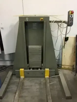 Polar RA — Popieriaus pjaustymo mašinos — naudotas parduodama | 123Machinery