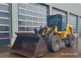 JCB 427 436E HT — Foto 4