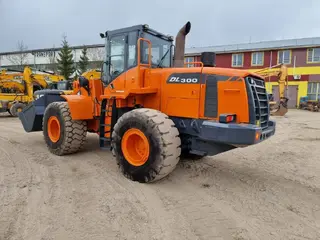 Doosan 456 DL300 — Ratiniai krautuvai — naudotas parduodama | 123Machinery