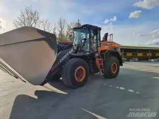 Doosan 456 DL380-7 — Ratiniai krautuvai — naudotas parduodama | 123Machinery