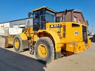 Hyundai 980 HL757-7 — Ratiniai krautuvai — naudotas parduodama | 123Machinery