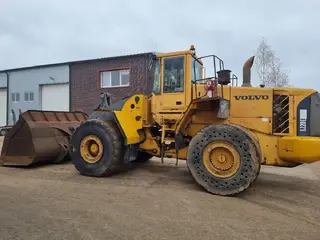 Volvo 436 L220E — Foto 4