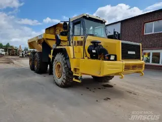 Komatsu HM400 — Foto 4