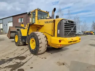 Volvo 921 L180E — Ratiniai krautuvai — naudotas parduodama | 123Machinery
