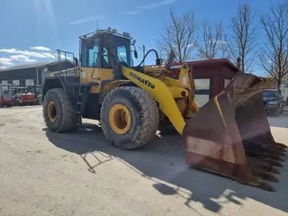 Komatsu 721 WA480-6 — Foto 2