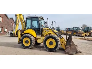 New Holland 3CX B115C — Foto 6