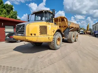 Volvo 4CX A25D — Foto 2