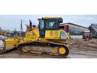 Komatsu 1 tonne D61PX — Foto 3