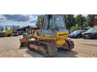 Komatsu 1 tonne D41E — Buldozeriai — naudotas parduodama | 123Machinery