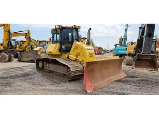 Komatsu 1 tonne D61PX — Foto 5