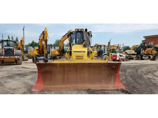 Komatsu 1 tonne D61PX — Foto 9