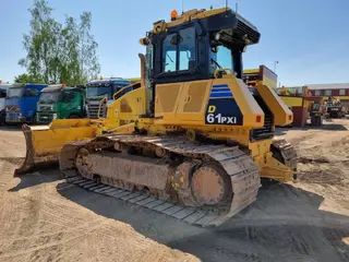 Komatsu 1 tonne D61PXi-23 — Бульдозеры — б/у купить | 123Machinery