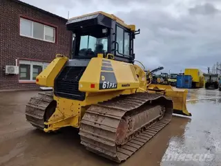 Komatsu 1 tonne D61PXi-24 — Foto 7