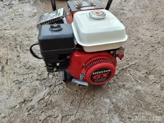 Honda 1650 GX 140 — Foto 4
