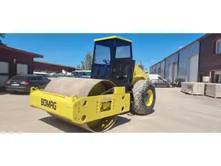 BOMAG BW211D-3 — Foto 8