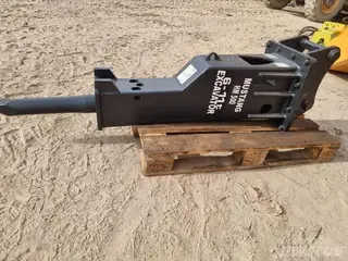 Mustang HM 500 — Hidrauliniai plaktukai — naudotas parduodama | 123Machinery