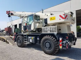 Terex RT 1045L — Foto 2