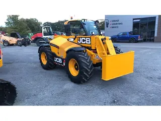 JCB 542-70 Industry Pro — Foto 2