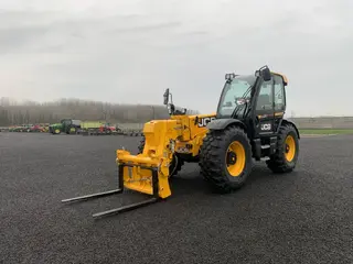JCB 560-80 Agri Xtra PS6 — Foto 4