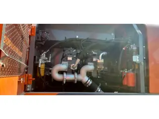 Hitachi ZX330LC-5G — Foto 5