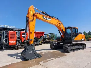 Doosan DX225LC-7M — Гусеничные экскаваторы — новый купить | 123Machinery