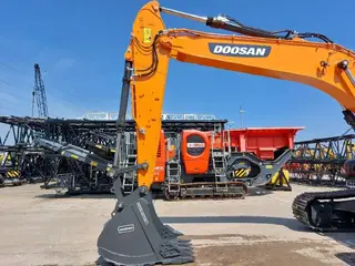 Doosan DX225LC-7M — Foto 8