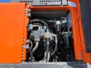 Hitachi ZX470LCH-5 — Foto 6