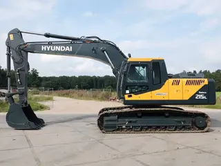 Hyundai R215L Smart Plus — Foto 3