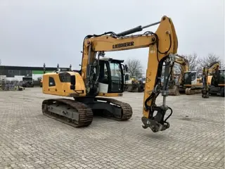 Liebherr R 918 LC Litronic — Foto 3