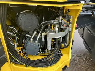 BOMAG BW 202 AD-4 — Foto 8