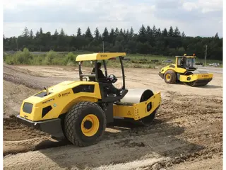 BOMAG BW 213 D-5 SL — Foto 2