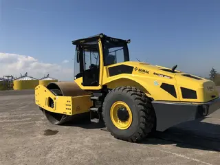 BOMAG BW 219 BVC-5 — Vieno būgno tankinimo mašinos — demonstracinis parduodama | 123Machinery