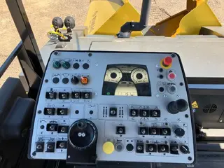 BOMAG BF 800 C S600 — Foto 5