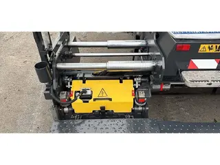 BOMAG BF 300 P-2 S340-2 TV — Foto 3