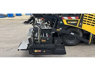 BOMAG BF 300 P-2 S340-2 TV — Foto 6