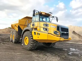 Bell B40E — Sąnariniai savivarčiai — naudotas parduodama | 123Machinery