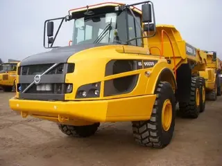 Volvo A25G — Foto 2