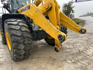 Komatsu WA475-10E0 — Foto 6
