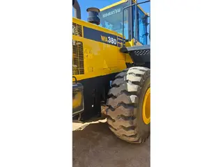 Komatsu WA380-6 — Foto 9