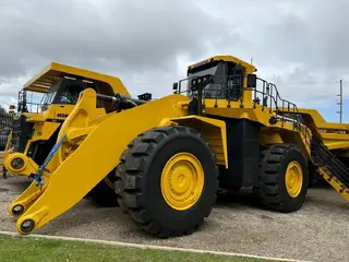 Komatsu WA900-8R — Фронтальные погрузчики — новый купить | 123Machinery