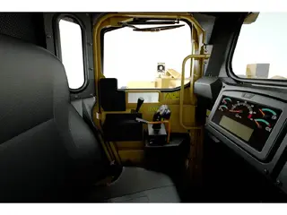 Cat R1600H — Foto 9