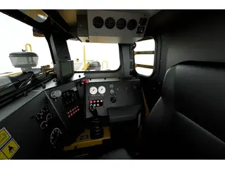 Cat R1700G — Foto 5