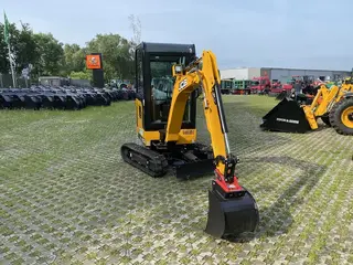 JCB 16C-1 — Foto 4