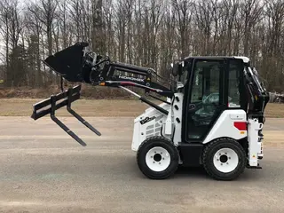 Hidromek HMK 62 SS — Экскаваторы-погрузчики — новый купить | 123Machinery