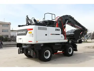 Hidromek HMK 210W - H4 — Foto 3