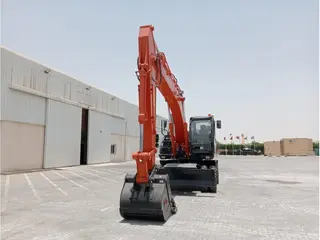 Hitachi ZX210W-5A — Foto 8
