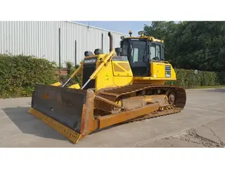 Komatsu D 65PX-17 — Foto 4