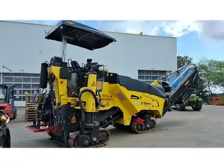 BOMAG BM 1000-35-2 — Дорожные фрезы — демонстрационный купить | 123Machinery